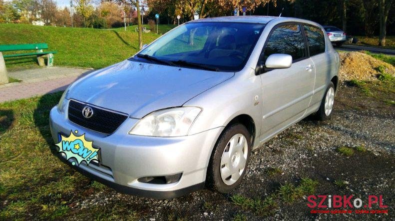 2004' Toyota Corolla photo #1