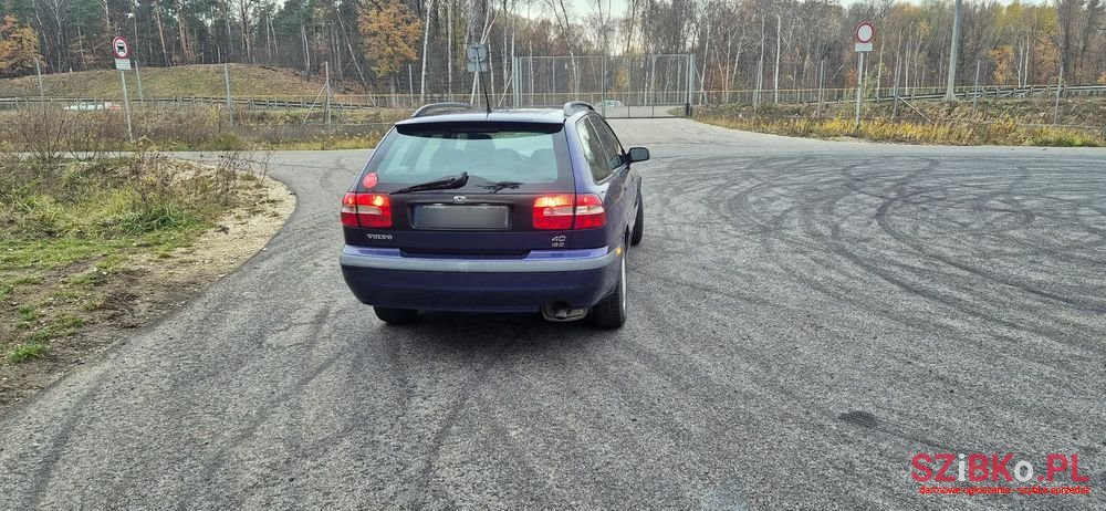 2003' Volvo V40 photo #4