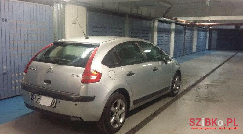 2007' Citroen C4 Picasso photo #1