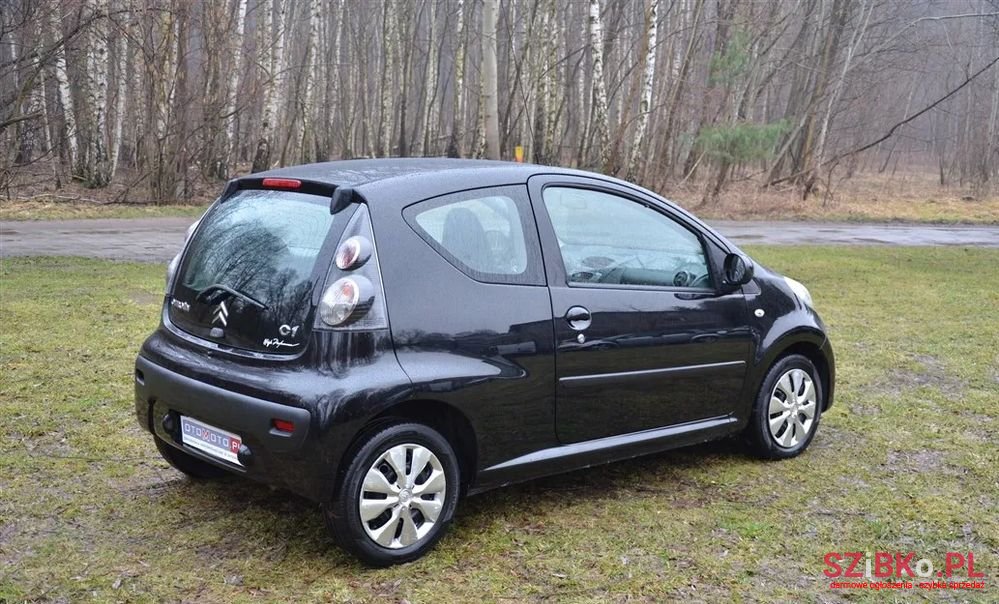 2010' Citroen C1 1.0 Attraction photo #4