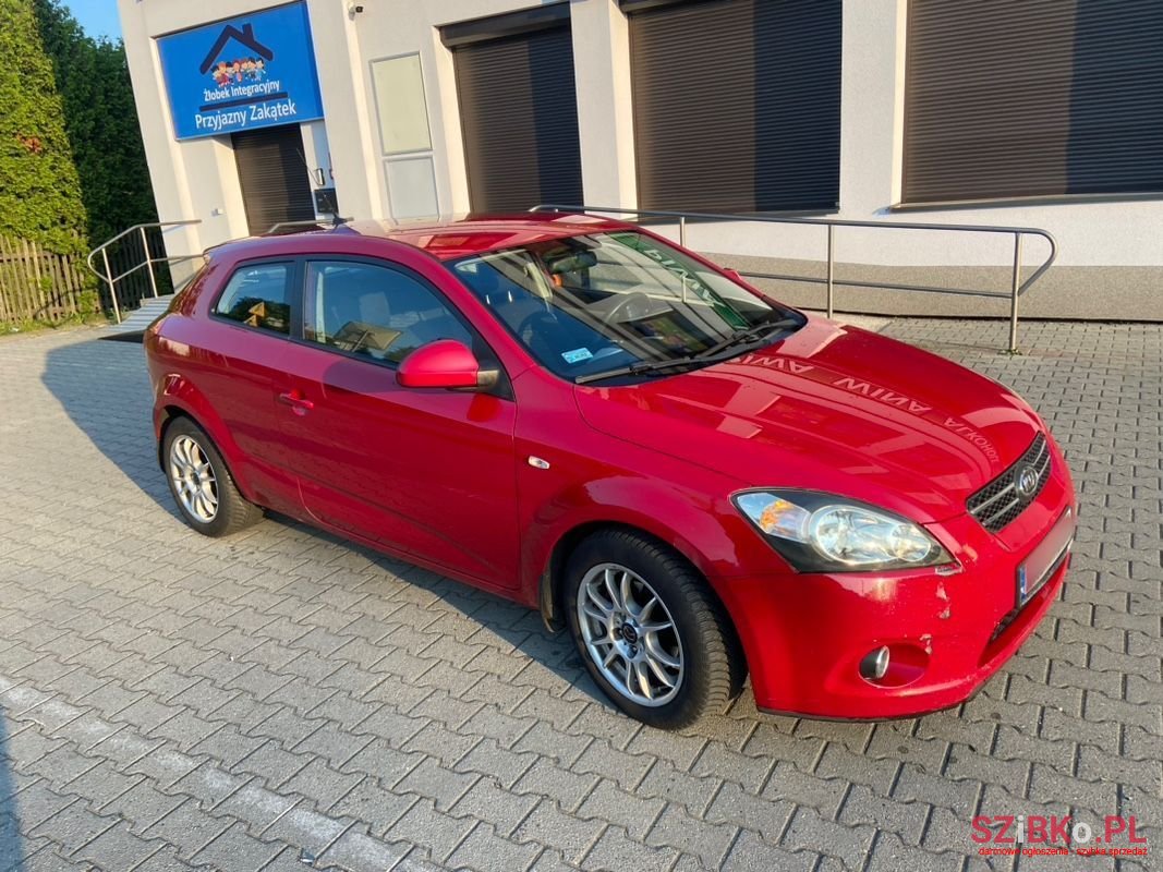 2008' Kia Pro Ceed photo #3