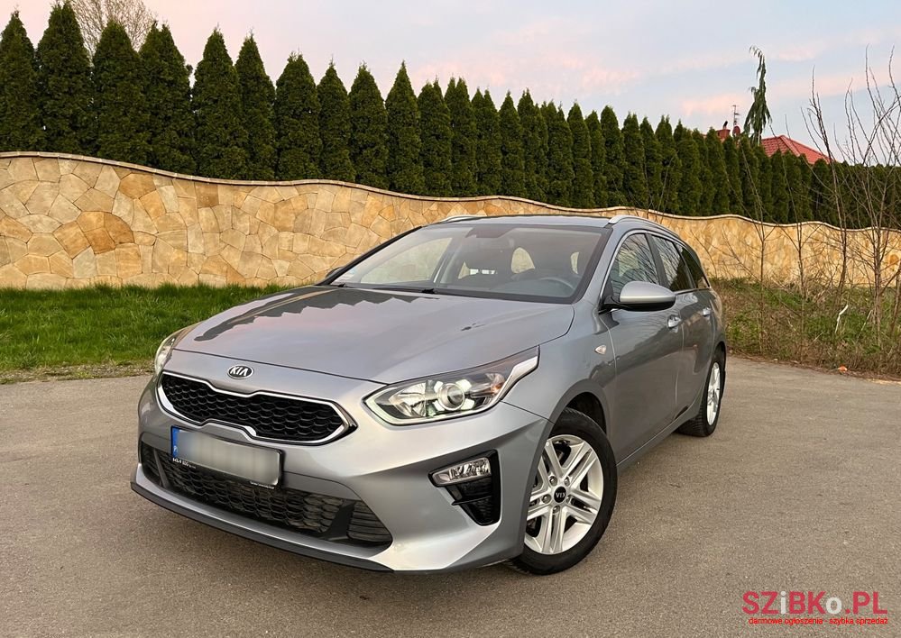 2021' Kia Ceed photo #2