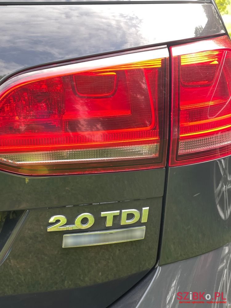 2015' Volkswagen Golf photo #5