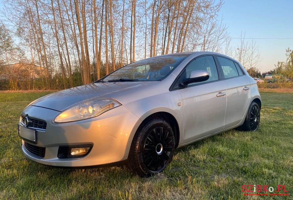 2007' Fiat Bravo 1.9 Multijet Active photo #2