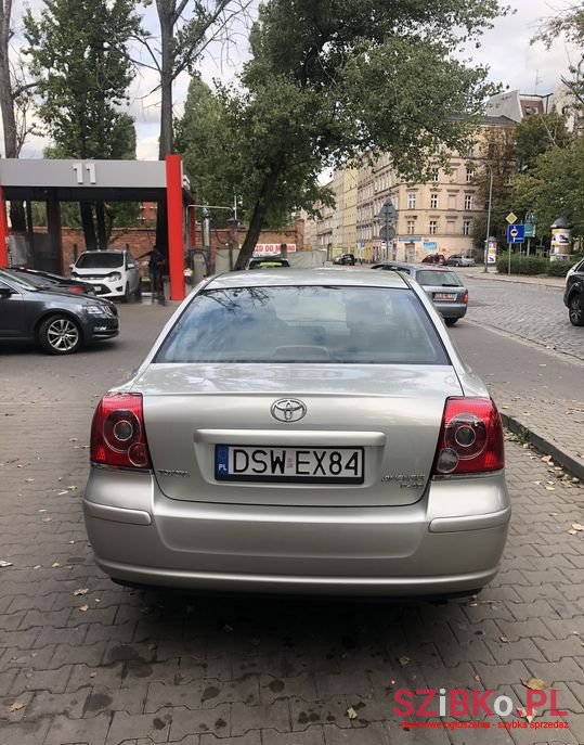 2008' Toyota Avensis photo #4