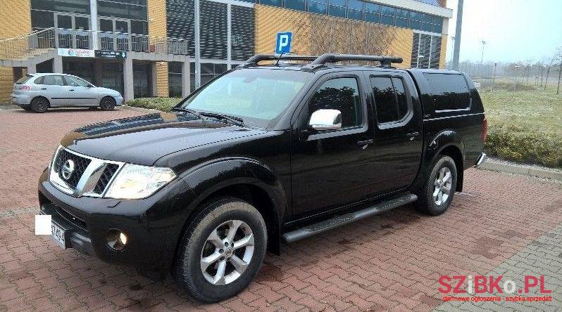 2011' Nissan Navara photo #1