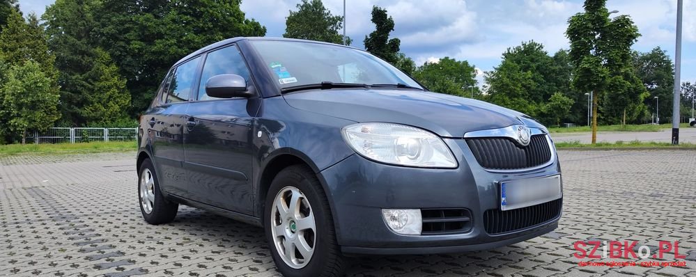 2008' Skoda Fabia 1.9 Tdi Comfort photo #2