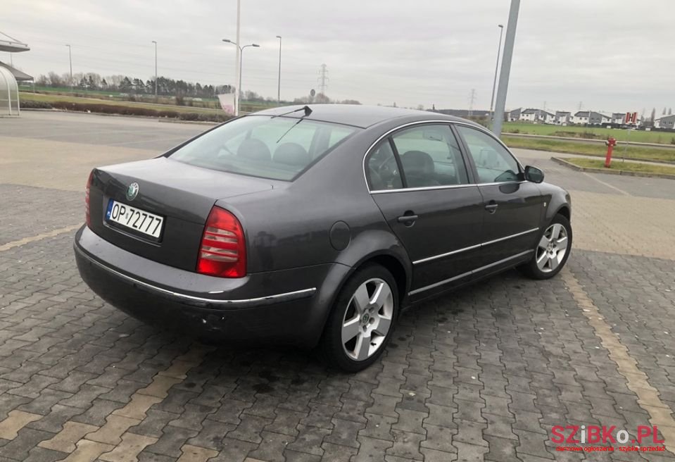 2003' Skoda Superb photo #2