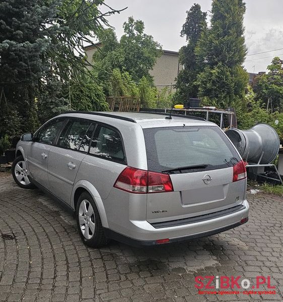 2004' Opel Vectra 2.2 Comfort photo #3
