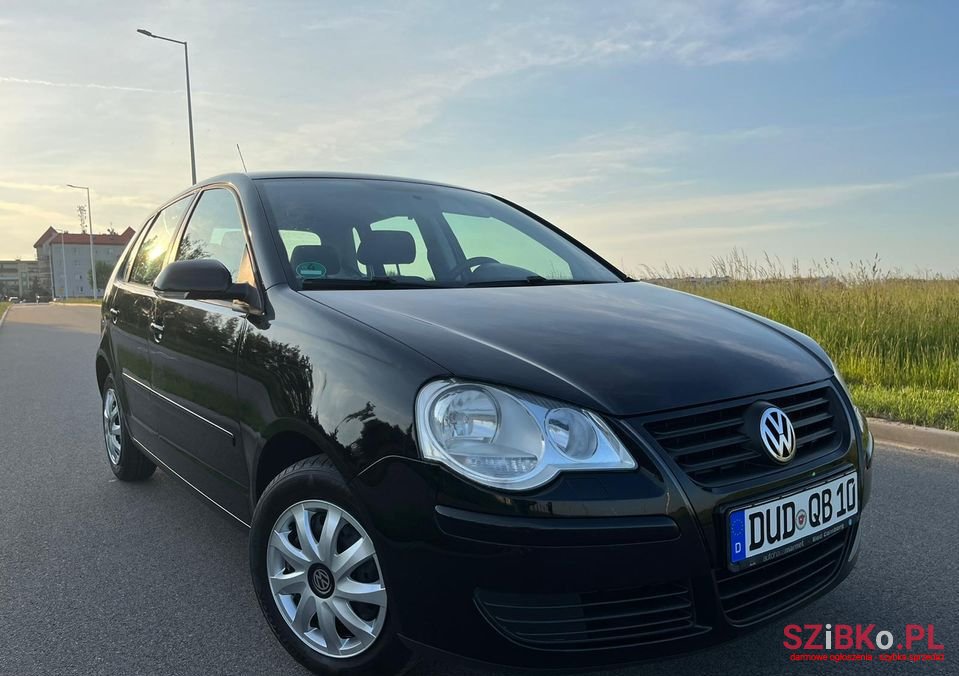 2007' Volkswagen Polo photo #4
