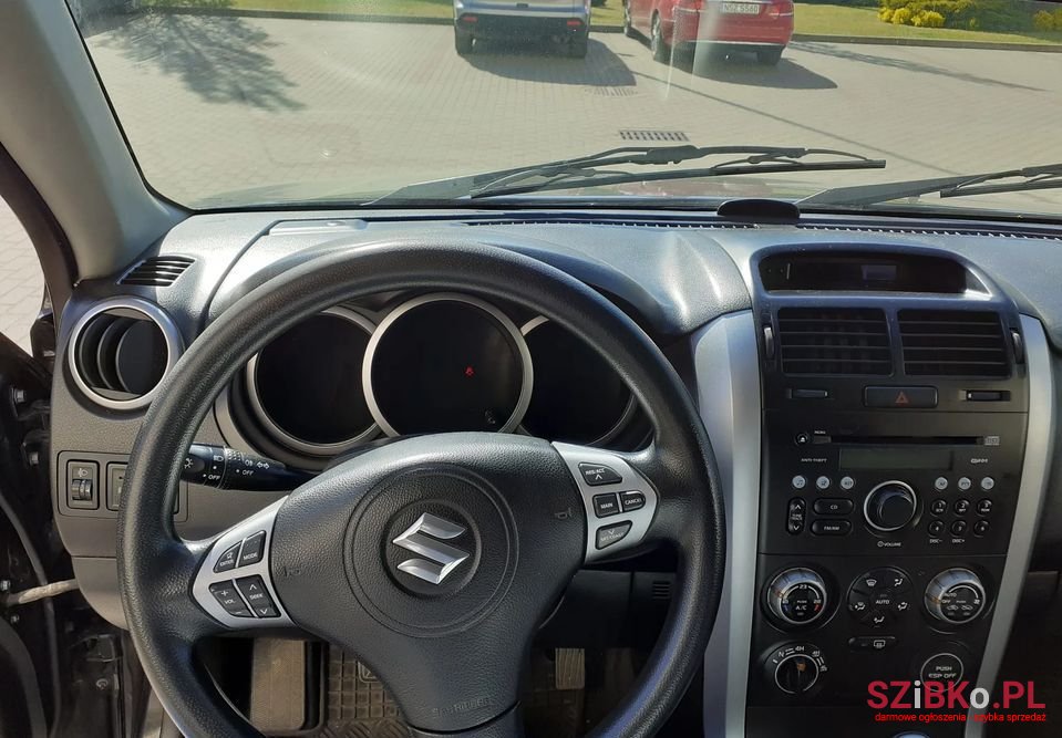 2006' Suzuki Grand Vitara photo #5