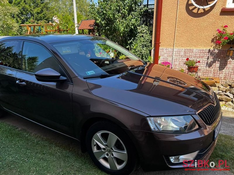 2016' Skoda Octavia photo #3