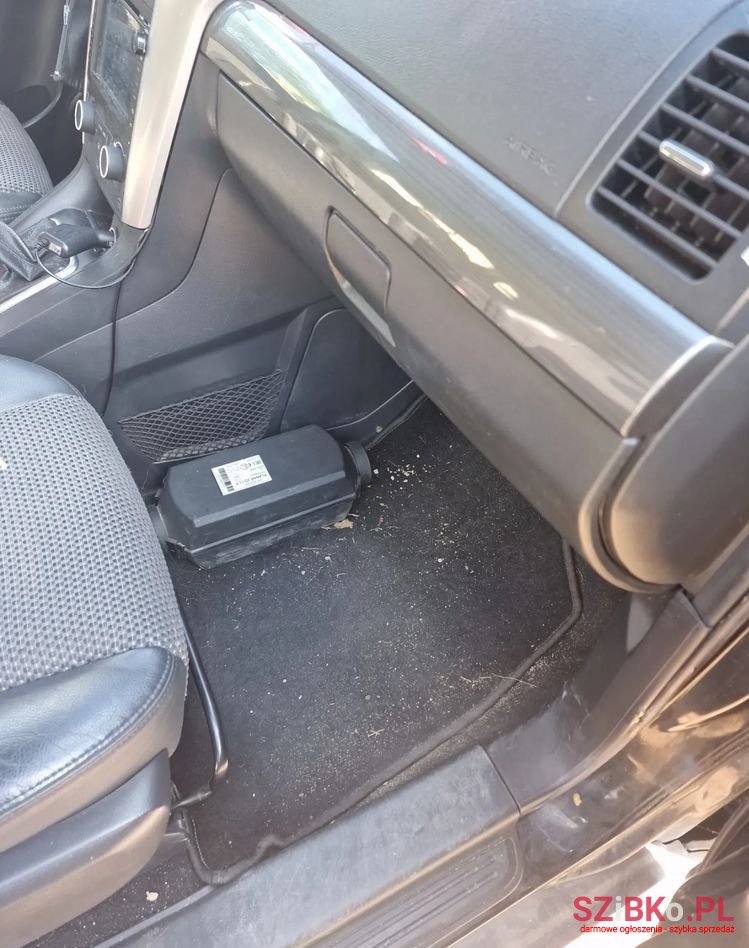 2008' Chevrolet Captiva 2.4 Ls photo #4