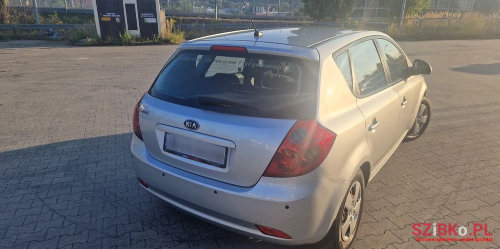 2008' Kia Ceed photo #3