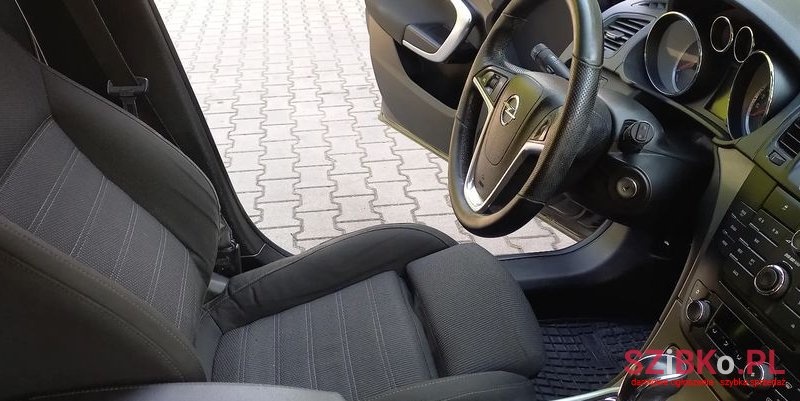 2009' Opel Insignia photo #5