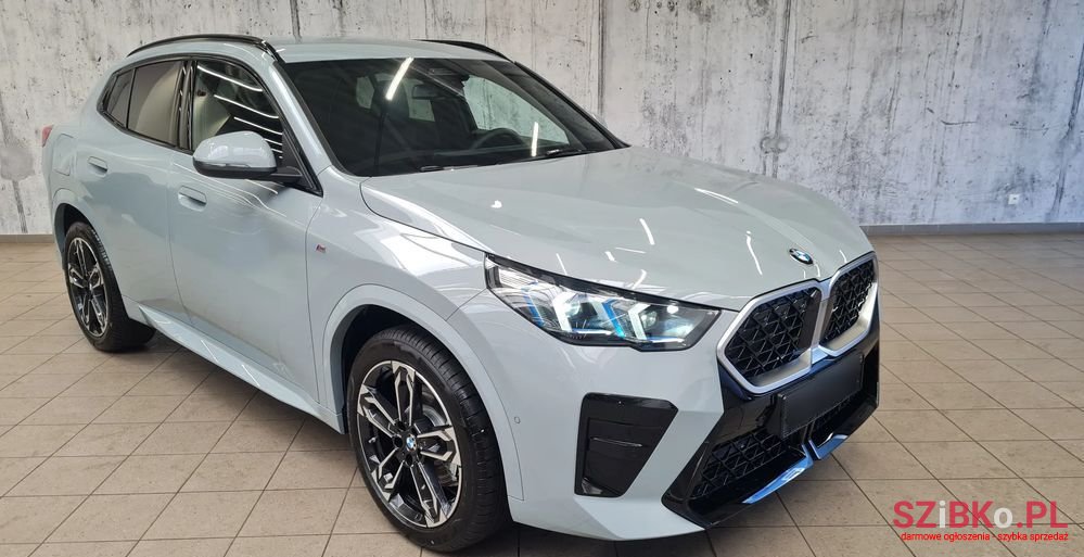 2024' BMW X2 M Sport photo #3