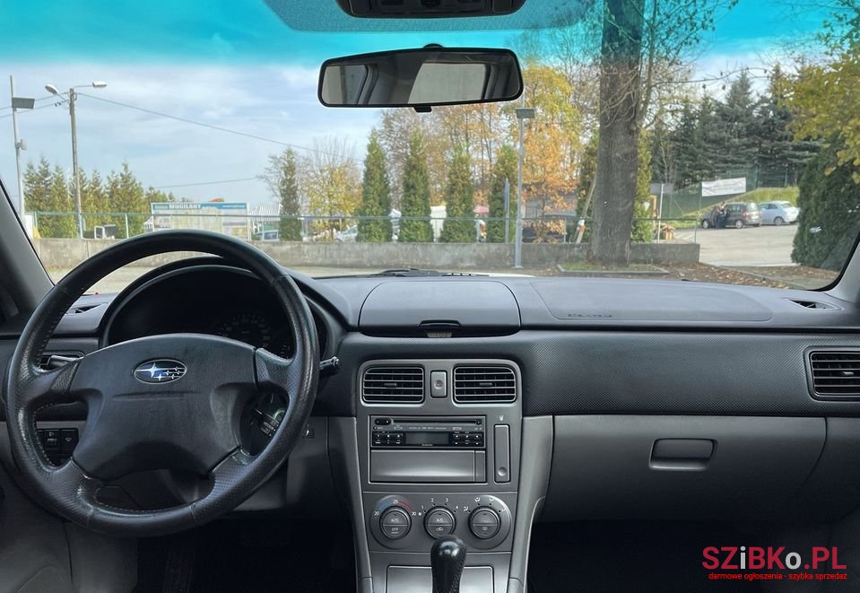 2004' Subaru Forester photo #6