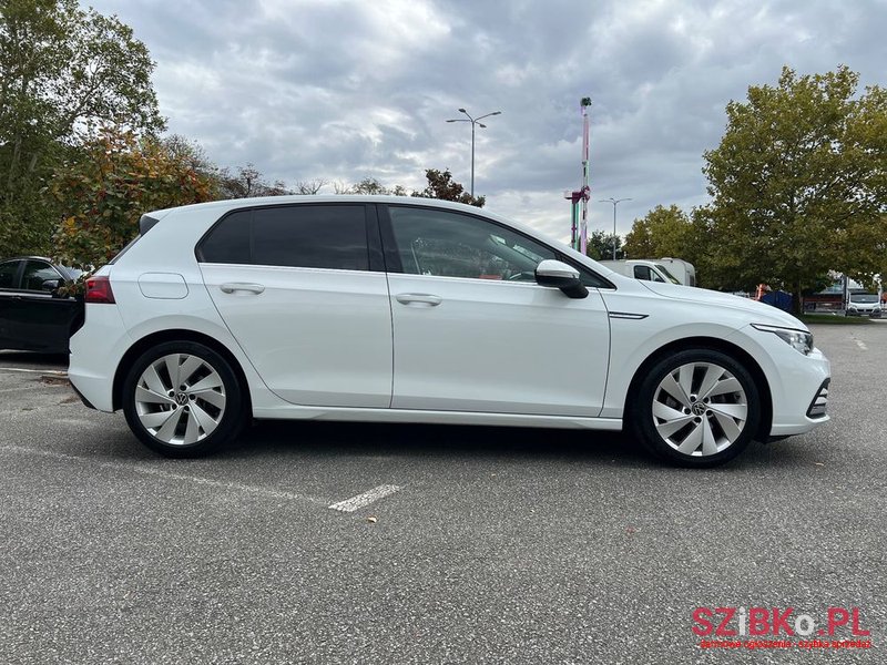 2020' Volkswagen Golf Viii 1.5 Etsi Evo Style Dsg photo #4