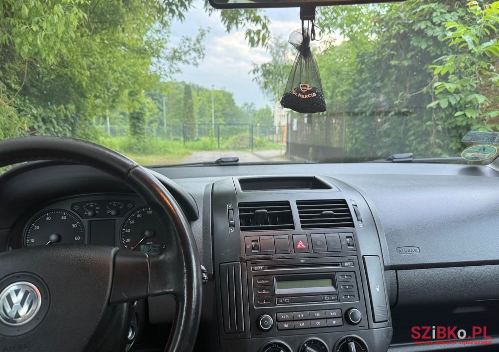 2006' Volkswagen Polo 1.4 Goal photo #5