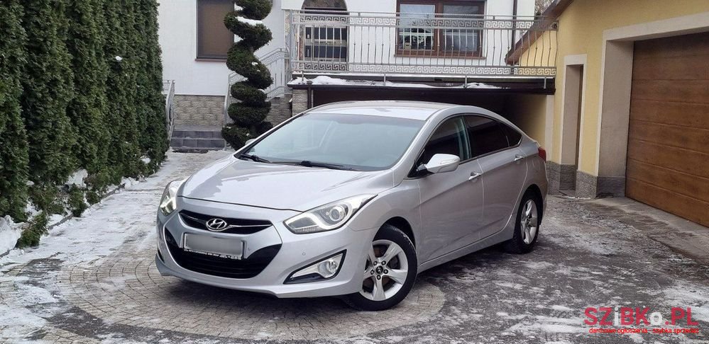 2012' Hyundai i40 photo #1