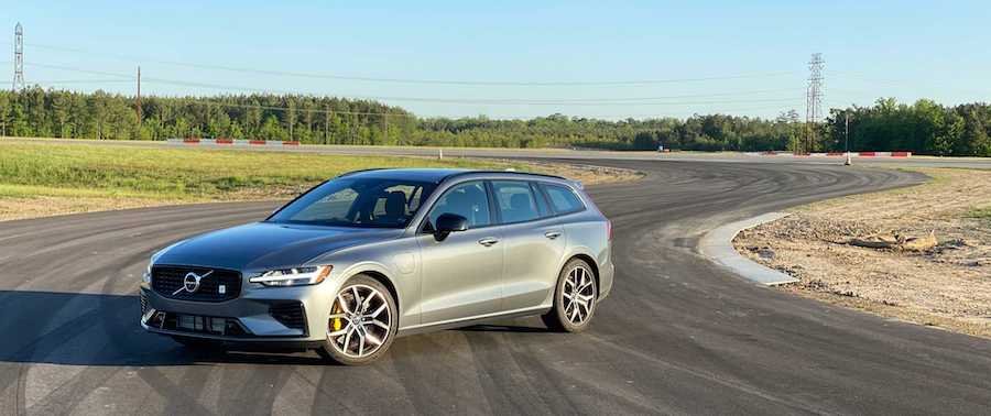 2020 Volvo V60 T8 Polestar PHEV: Tested On The Road And Track