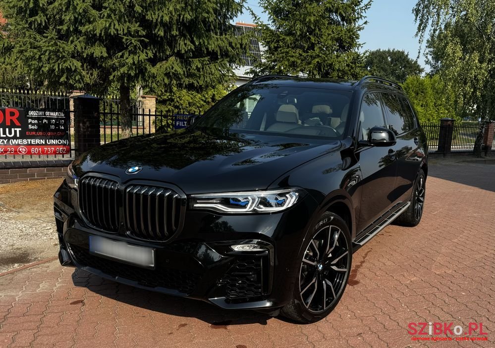 2021' BMW X7 Xdrive40I Sport photo #2
