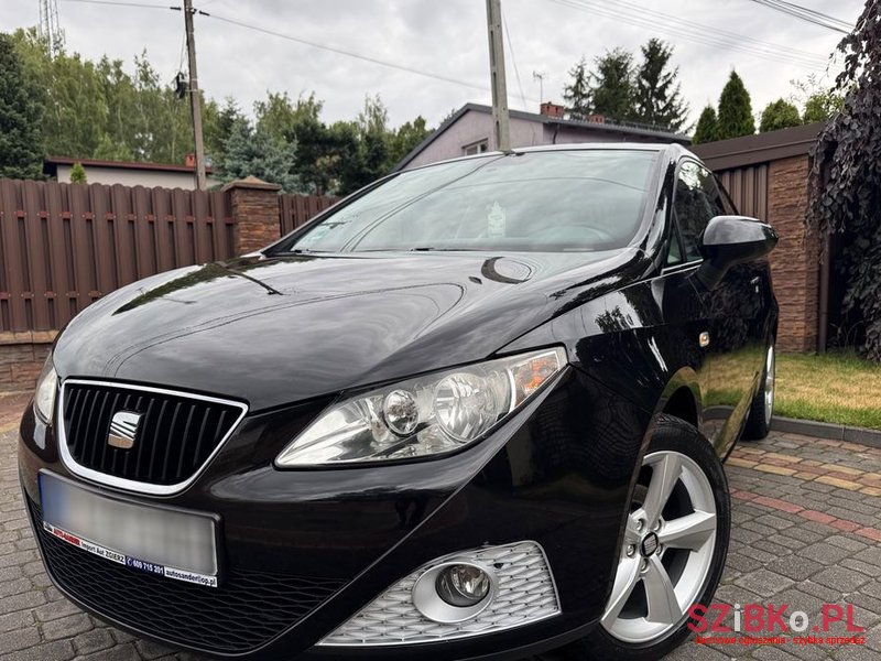 2010' SEAT Ibiza photo #1