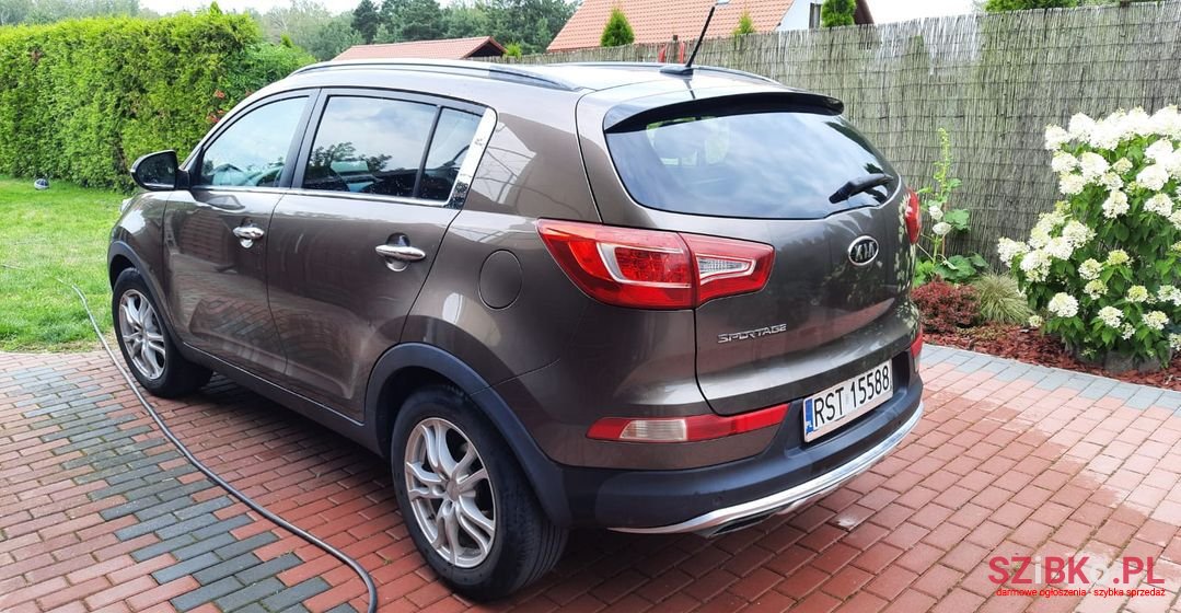 2011' Kia Sportage photo #3