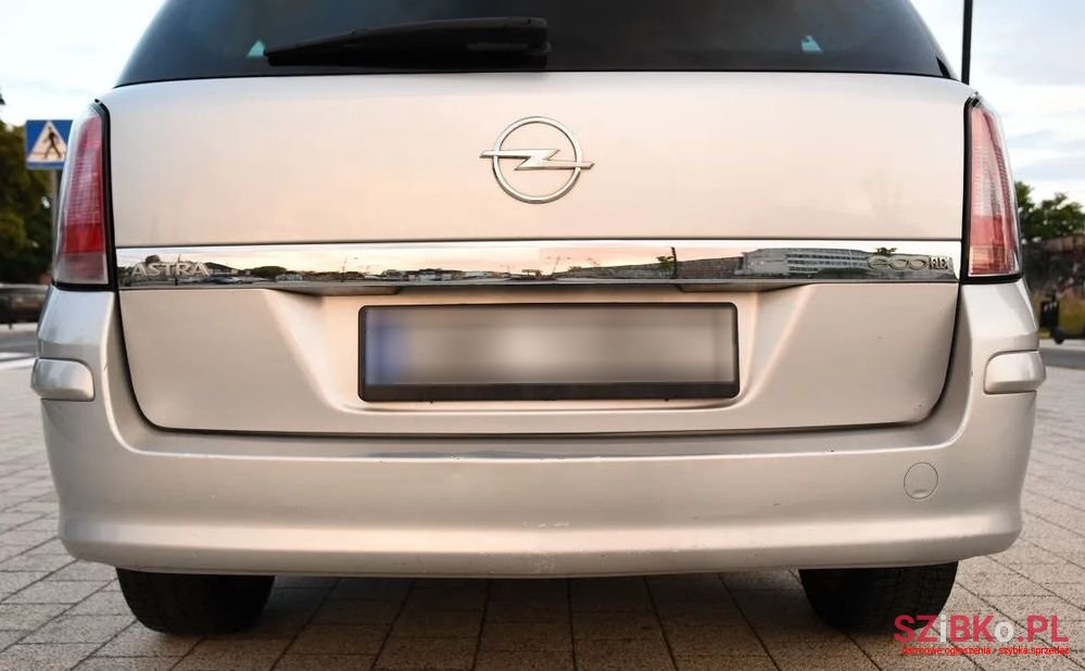 2010' Opel Astra Iv 1.7 Cdti Sport photo #5