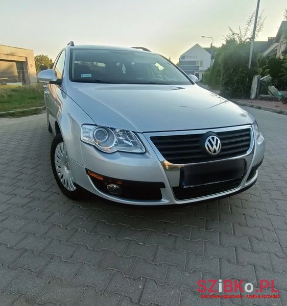 2007' Volkswagen Passat photo #1