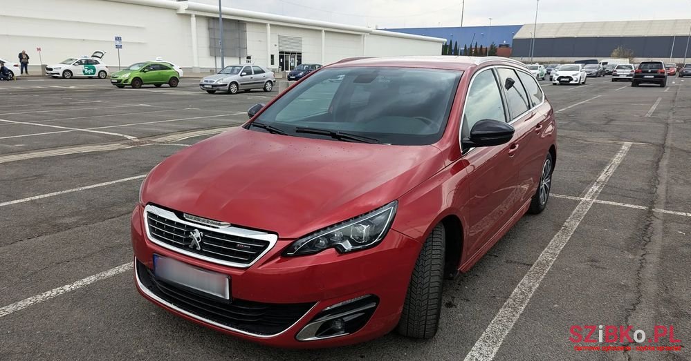 2015' Peugeot 308 photo #6