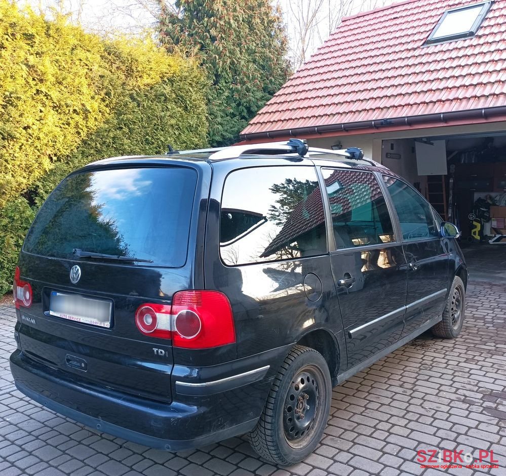 2006' Volkswagen Sharan photo #2