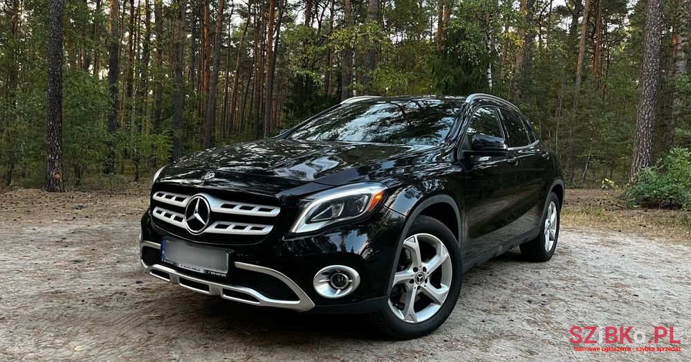 2018' Mercedes-Benz GLA photo #5