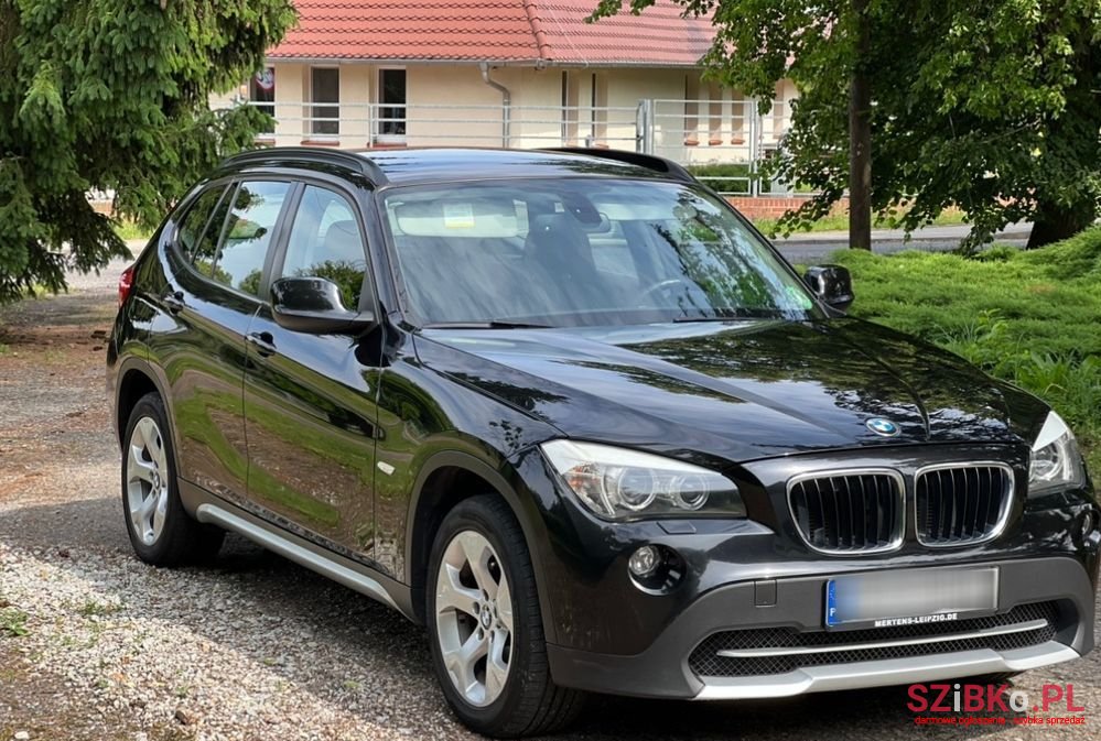 2011' BMW X1 Xdrive18D Xline photo #6