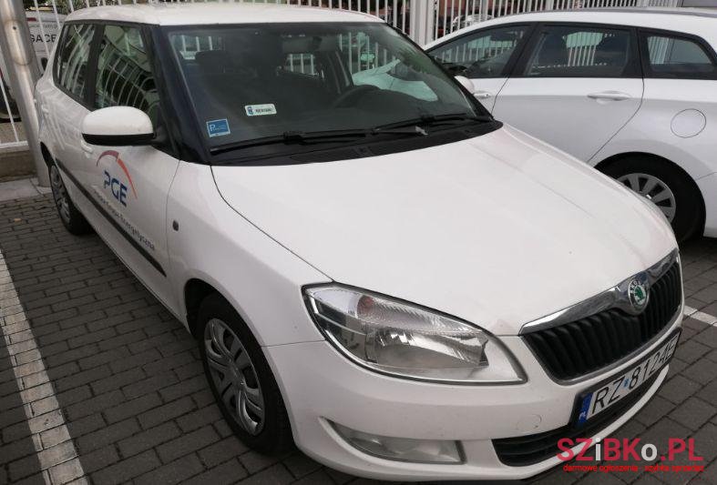 2010' Skoda Fabia photo #1