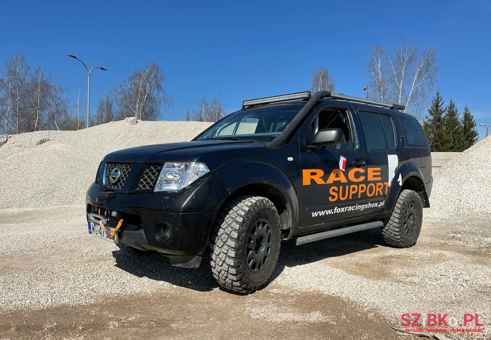 2005' Nissan Pathfinder photo #1