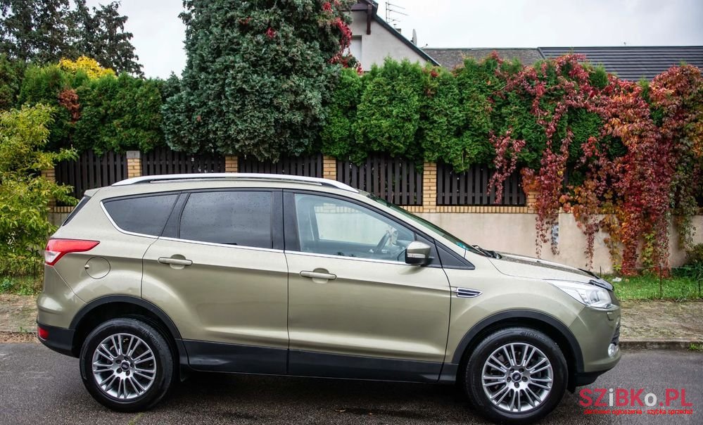 2013' Ford Kuga photo #3