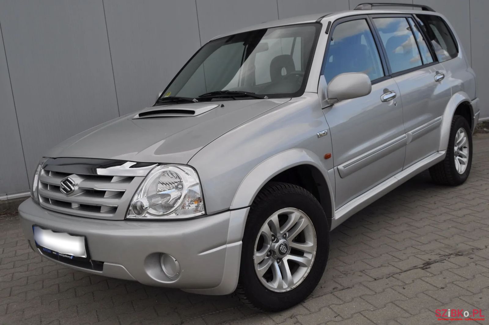 2004' Suzuki Grand Vitara photo #1