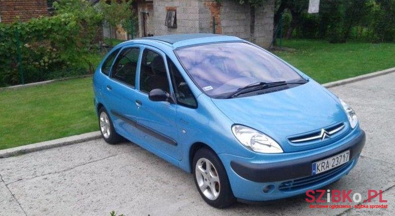 2001' Citroen Xsara, Xsara Picasso photo #2