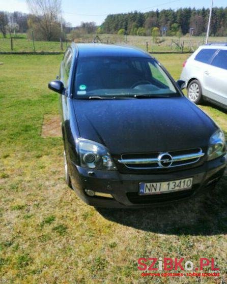 2005' Opel Vectra photo #1