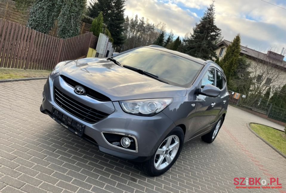 2012' Hyundai ix35 photo #1