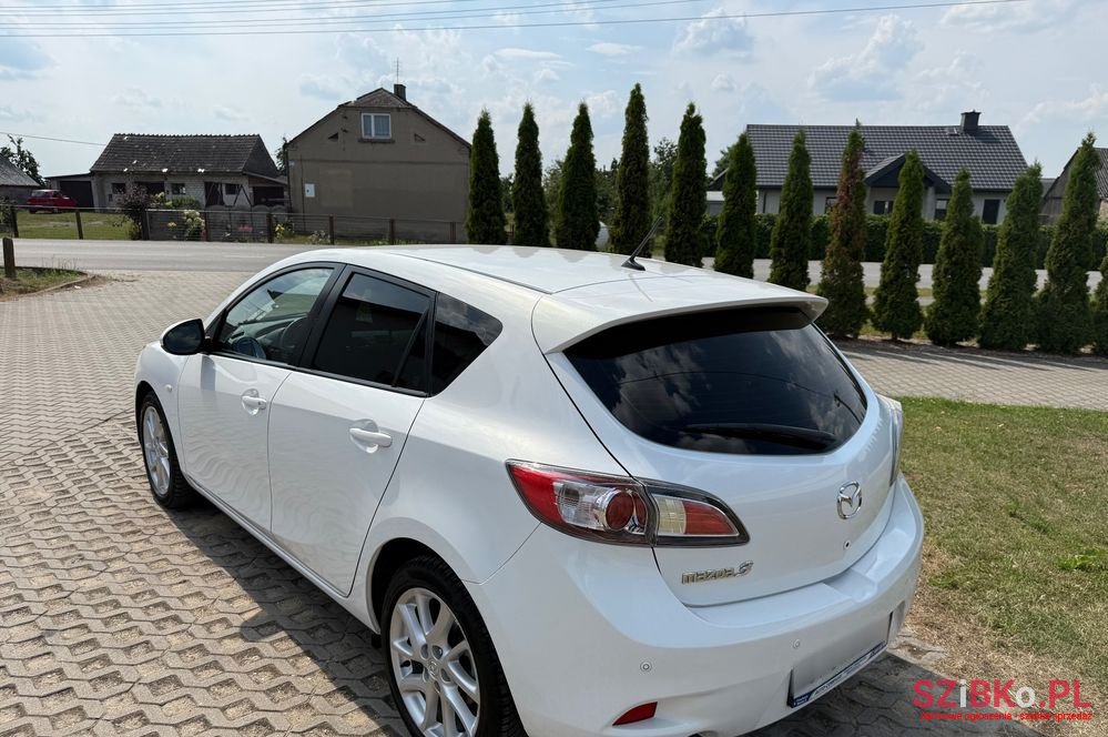 2011' Mazda 3 photo #4