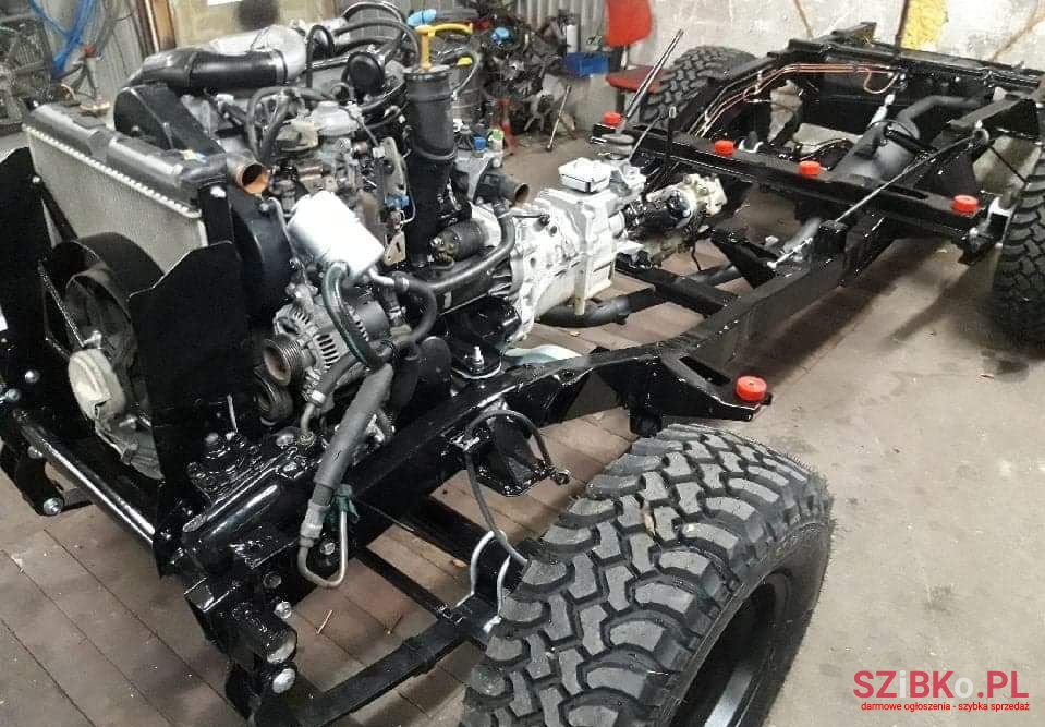 2000' Suzuki Samurai photo #2