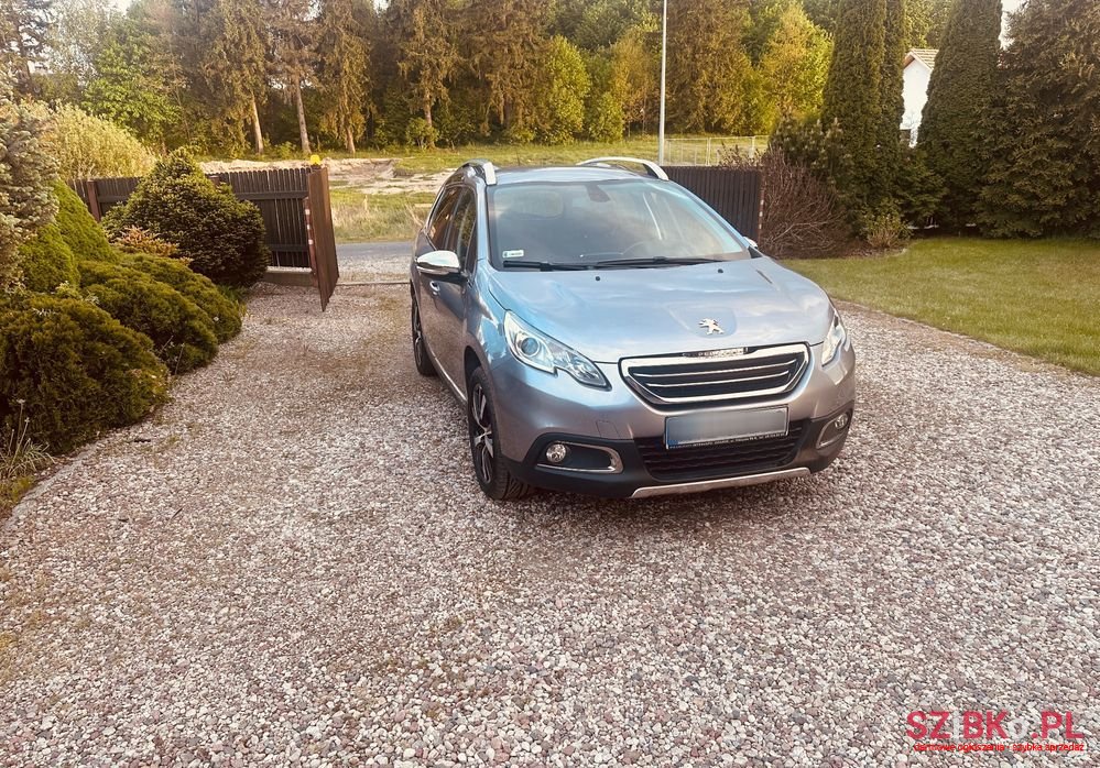 2014' Peugeot 2008 1.6 Vti Allure photo #2