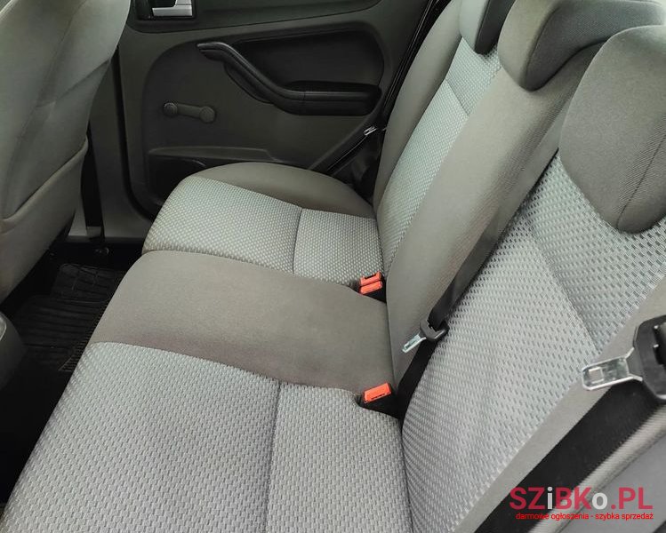 2007' Ford Focus 1.6 16V Ambiente photo #5