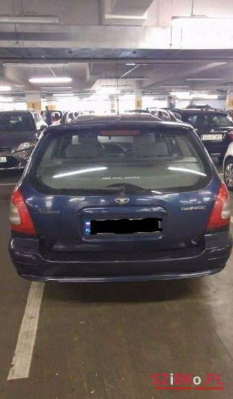1999' Daewoo Nubira photo #1