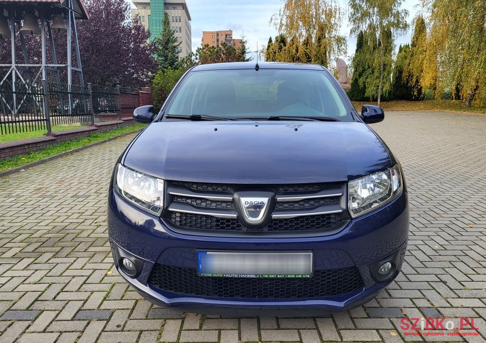 2013' Dacia Sandero photo #4