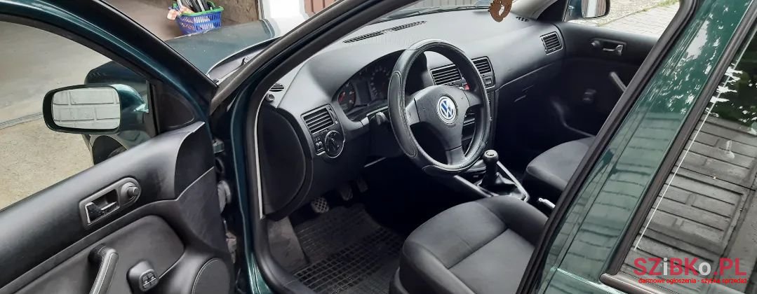 2001' Volkswagen Bora photo #5