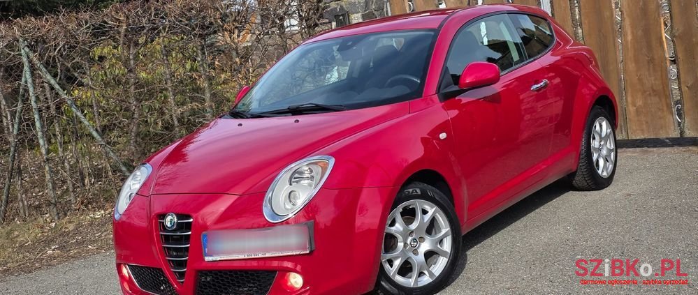 2011' Alfa Romeo MiTo photo #1