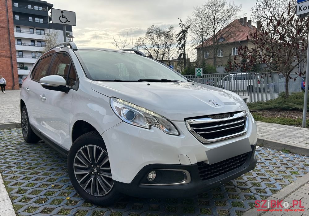 2014' Peugeot 2008 photo #4